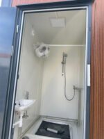 Container sanitaire pavillon WC quadruple équipé – Image 7