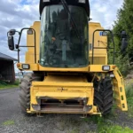 Moissonneuse batteuse New Holland TX64 occasion