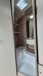 Caravane Burstner Premio Life 425 TS neuve – Image 12