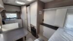 Caravane Burstner Premio Life 425 TS neuve – Image 11